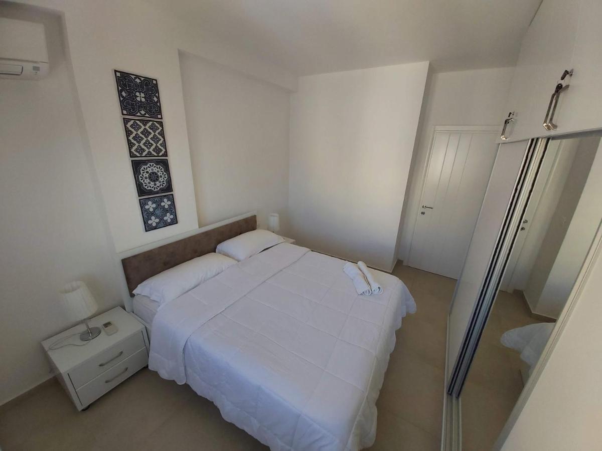 Saranda Amazing Sea View Apartment Eksteriør bilde